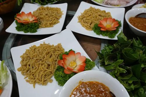 Đặc sản Thanh Hóa không phải ai cũng dám thử, khách sành ăn khen ngon hơn tôm