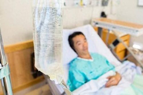 Một nhà có 4 người cùng bị ung thư, bác sĩ chỉ ra thói quen tai hại nhiều người mắc