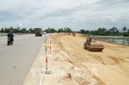 Đà Nẵng 'cất cánh' trong kỷ nguyên vươn mình- Bài 2: Đồng bộ, kết nối hạ tầng