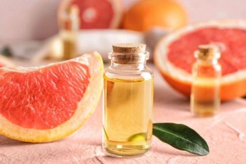 Sử dụng tinh dầu bưởi có thực sự tốt cho tóc?