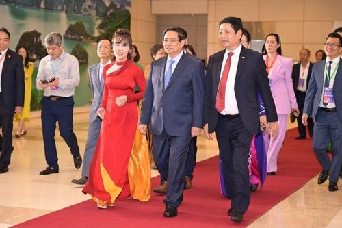 Kỳ vọng '3 tiên phong, 2 lớn mạnh' của Thủ tướng dành cho doanh nghiệp tư nhân