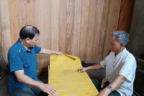 Về ngôi đình còn lưu giữ nhiều sắc phong