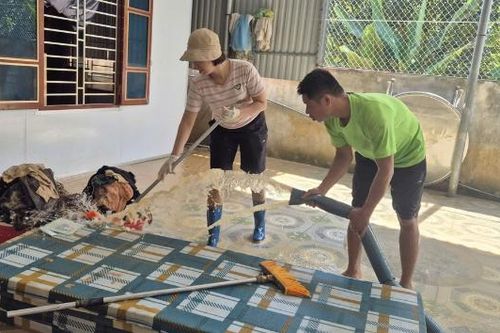 Xã Kép tập trung khắc phục hậu quả lũ lụt, ổn định đời sống người dân