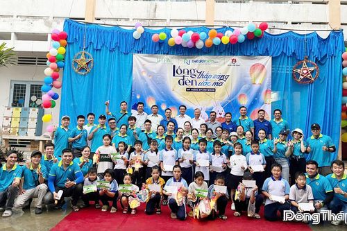 Lan tỏa yêu thương, sẻ chia với cộng đồng