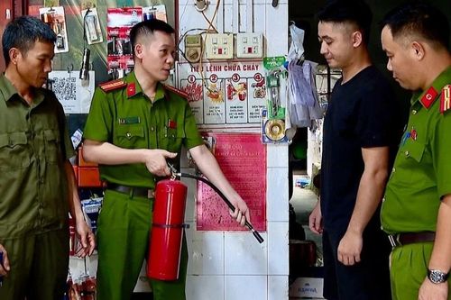 Điểm tựa an ninh trật tự ở cơ sở