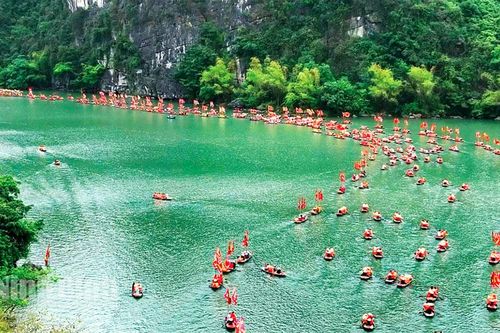 Giữ gìn giá trị văn hóa truyền thống trong lễ hội