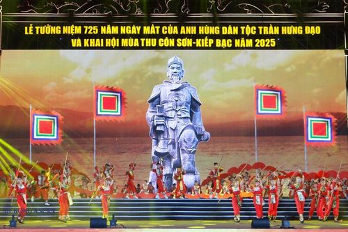 Lễ giỗ Đức Thánh Trần, chuẩn bị khai hội mùa thu Côn Sơn - Kiếp Bạc