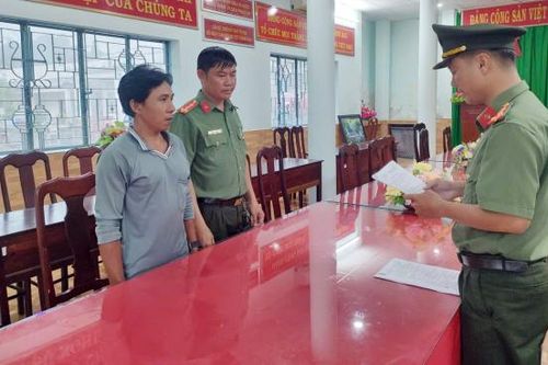 Khởi tố đối tượng khai thác cá trái phép trên biển
