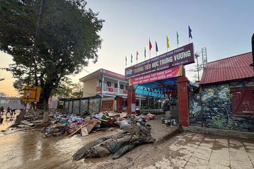 Xót xa hình ảnh trường học ở Thái Nguyên tan hoang sau bão lũ