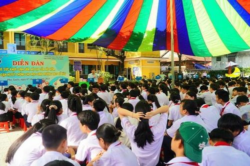 Ngày Quốc tế Trẻ em gái: Huế đẩy mạnh truyền thông sức khỏe sinh sản vị thành niên