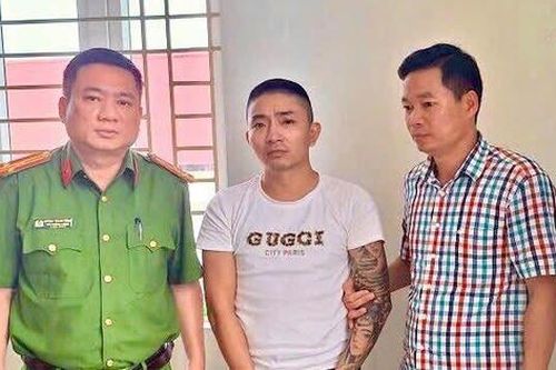 Công an Tuyên Quang vận động đối tượng truy nã nguy hiểm ra đầu thú
