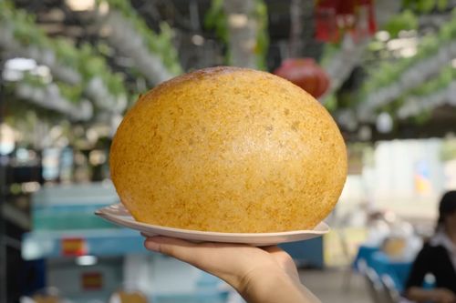 Xôi chiên phồng khiến đầu bếp Mỹ liên tục thốt lên: 'Không thể tin được'