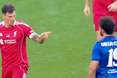 Diego Costa gây hấn ở trận giao hữu
