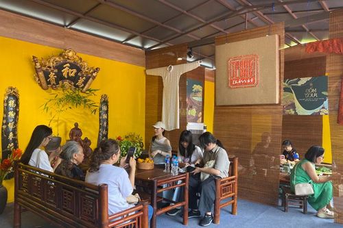 Hương trà Hà Nội kể chuyện đất Thăng Long tại Lễ hội Văn hóa Thế giới 2025