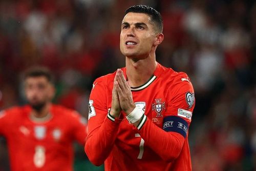 Bồ Đào Nha thắng nghẹt thở Ireland, Ronaldo sút hỏng phạt đền