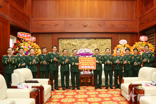 Quân khu 7 hỗ trợ 1 tỷ đồng giúp nhân dân Quân khu 4 khắc phục hậu quả thiên tai