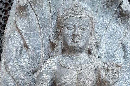 Phát hiện sửng sốt tượng nữ thần rắn Nag Devi 1.300 năm