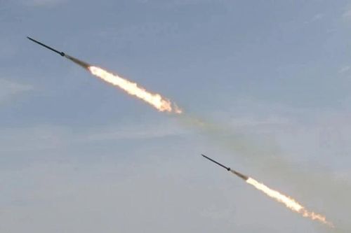 Ukraine bổ sung hàng trăm tên lửa vào kho vũ khí sớm hơn dự kiến