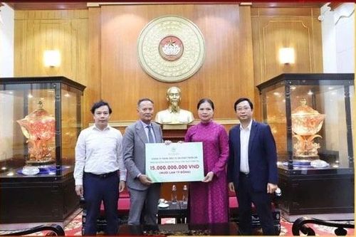 Hơn 900 tỷ đồng ủng hộ đồng bào khắc phục hậu quả bão lũ