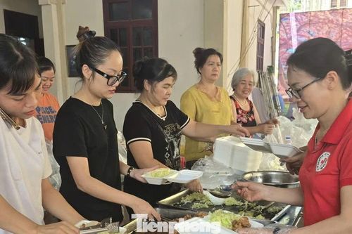 Những hành động thiết thực giúp dân vùng lũ Lạng Sơn