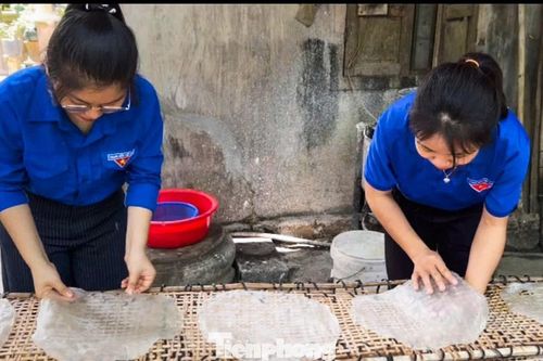Thanh niên Gia Lai thi tài làm video clip quảng bá du lịch