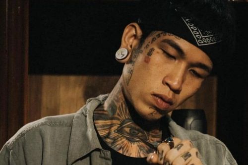 Cú đấm từ Rhymastic cho Dế Choắt