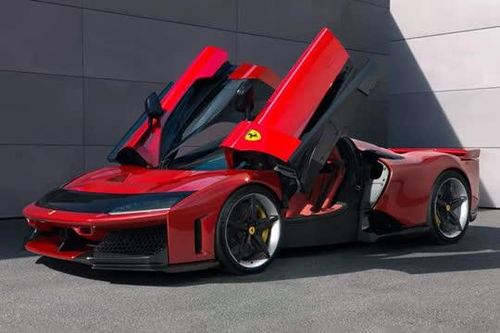 Xác nhận siêu xe điện đầu tiên, cổ phiếu Ferrari 'lao dốc' mạnh nhất trong lịch sử
