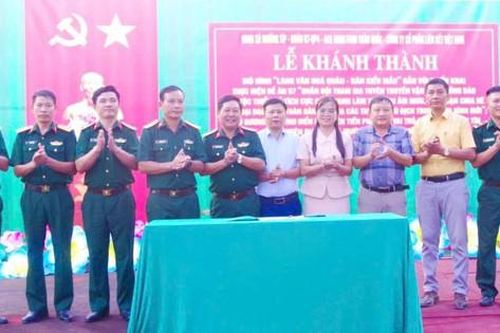 Khánh thành Làng văn hóa Quân - Dân kiểu mẫu xã Mường Típ