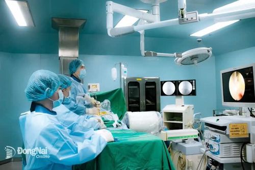 Điều trị thoát vị đĩa đệm bằng phẫu thuật nội soi ít xâm lấn