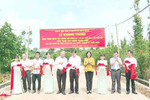 Lãnh đạo UBND tỉnh Đồng Nai dự lễ ra quân làm công tác dân vận tại xã Phú Hòa