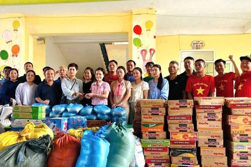 Xã Bảo Yên chung tay hỗ trợ người dân vùng lũ Thái Nguyên