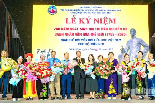 Kỷ niệm 260 năm Ngày sinh Danh nhân văn hóa thế giới - Đại thi hào Nguyễn Du (1765-2025)