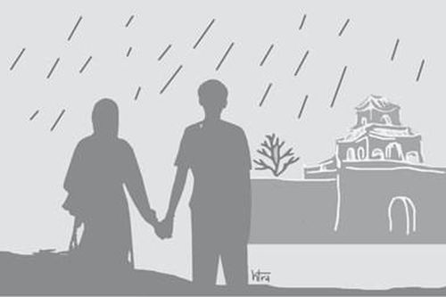 Giữa cơn mưa Huế