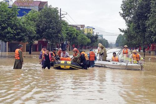 Từ bão Matmo đến an ninh khí hậu toàn cầu