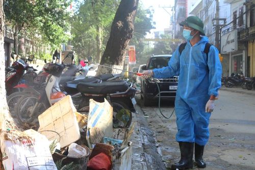 Cảnh giác với nguy cơ bệnh truyền nhiễm sau bão, lũ