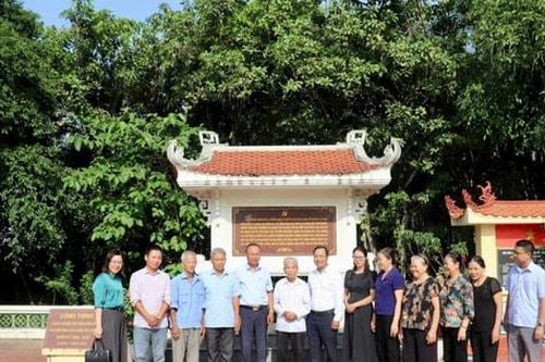 Về Hòa Chanh nghe chuyện Đại hội Đảng giữa lửa đạn năm xưa
