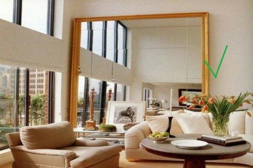 Gương phản chiếu ánh sáng đẹp – dấu hiệu lạ trong nhà, biểu hiện tài vận ra sao?