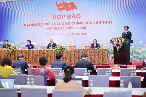 Chính phủ đặt mục tiêu tăng trưởng 10% trở lên trong nhiệm kỳ mới, những ngành nào được ưu tiên?