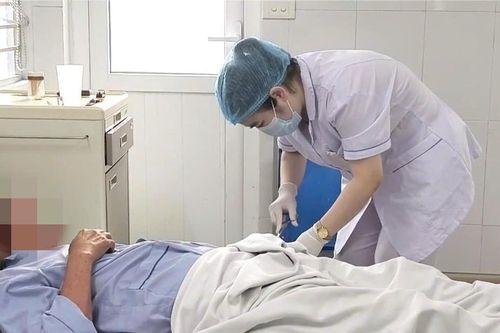 Chủ động chặn dịch bệnh bùng phát sau mưa lũ