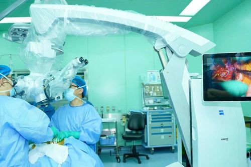 Tiến bộ trong điều trị động kinh kháng thuốc tại Việt Nam