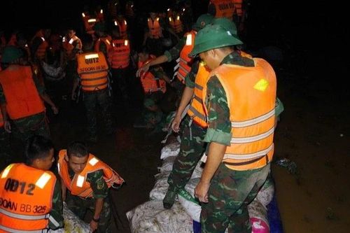 Sư đoàn 325, Quân đoàn 12: Giúp dân bằng những việc làm thiết thực