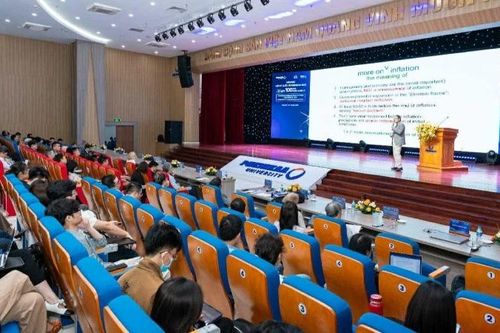 Tôn vinh 100 năm Vật lý lượng tử-Kết nối tri thức, lan tỏa đam mê khoa học