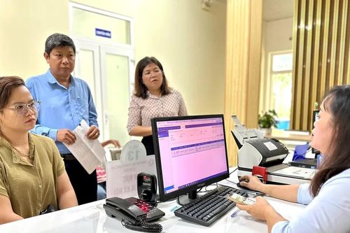 Trung tâm Phục vụ hành chính công xã Phú Giáo: Tỷ lệ giải quyết hồ sơ đúng và trước hạn đạt hơn 99%