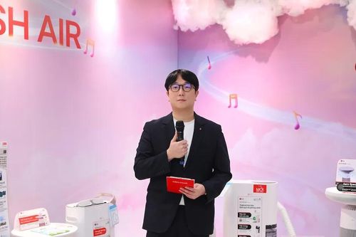 Bộ LG PuriCare AeroSpeaker và LG Dual Inverter Mojave cần thiết cho gia đình