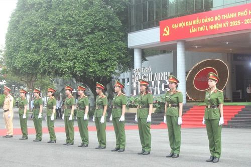 Không khí sôi nổi trước thềm Đại hội đại biểu Đảng bộ TPHCM