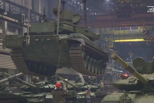 Kế hoạch sửa chữa và hiện đại hóa hơn 800 xe tăng T-72