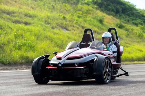 Yamaha hé lộ mẫu mô tô điện 3 bánh độc đáo