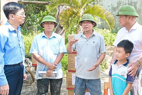 'Nghĩa tình Petrovietnam' sẻ chia cùng bà con vùng lũ Thái Nguyên