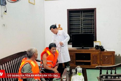Tàu cá bị chìm, 3 thuyền viên được cứu