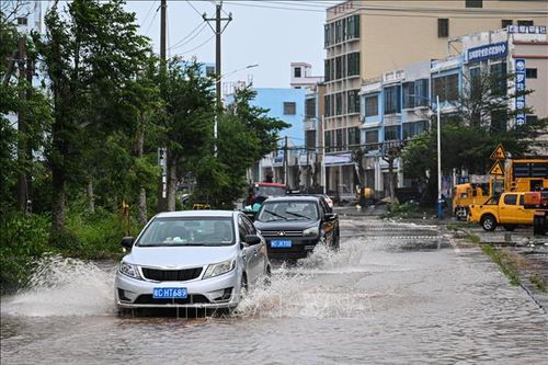 Trung Quốc kích hoạt ứng phó khẩn cấp kiểm soát lũ lụt tại 3 tỉnh